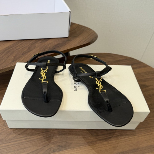 입생로랑 YSL 버클 스트랩 샌들