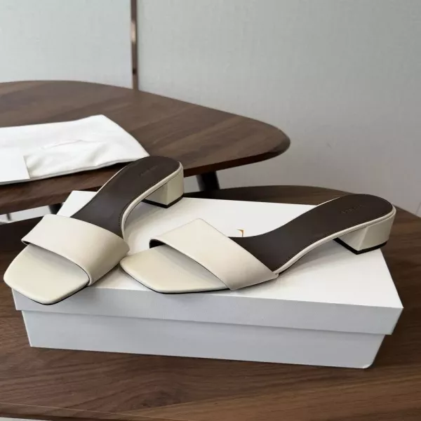 더로우 미니멀 스트랩 미들힐 슈즈