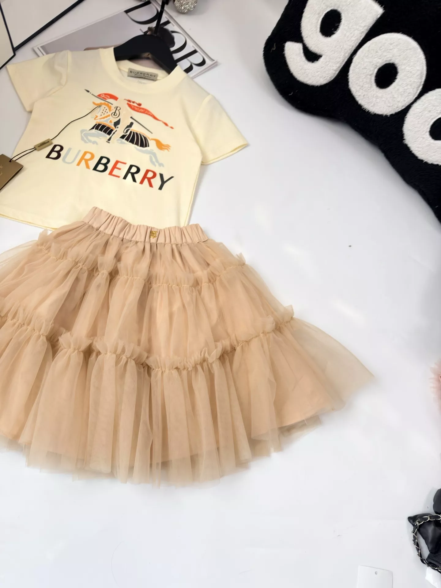 버버리 여아 배색 상의 스커트 세트 상세 이미지 8