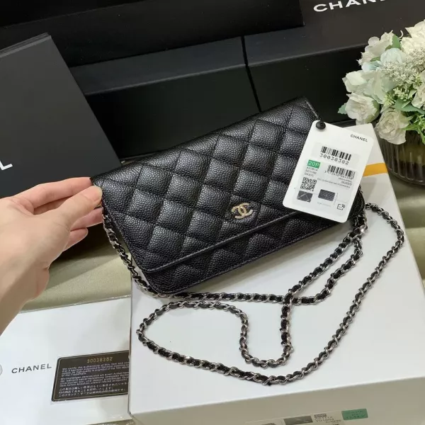 샤넬 체인 플랩 포켓 백
