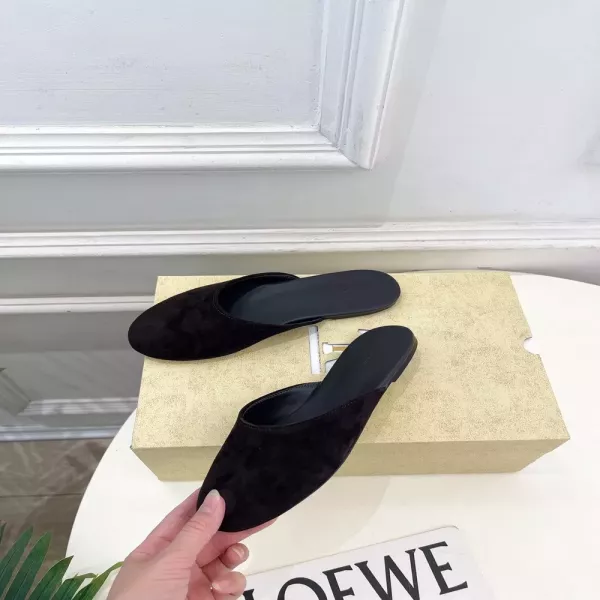 더로우 미니멀 클로즈드 토 플랫 반슬리퍼