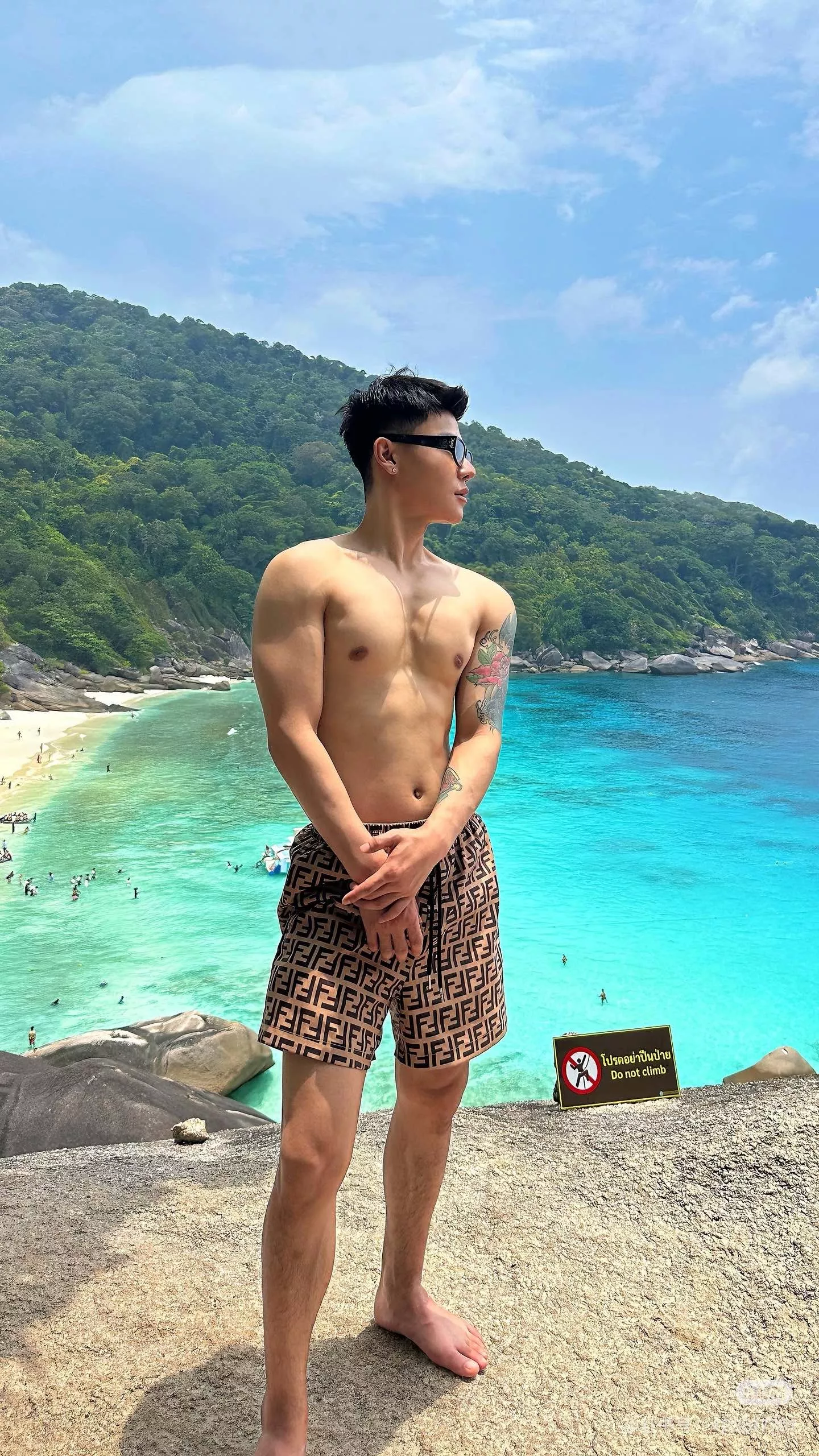 펜디 FF 자카드 드로스트링 쇼츠 상세 이미지 14