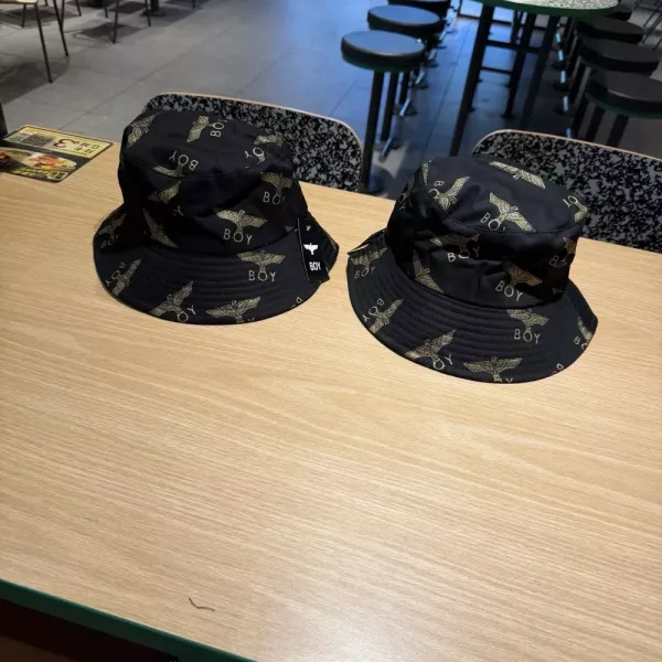 보이런던 레터링 패턴 커플 모자