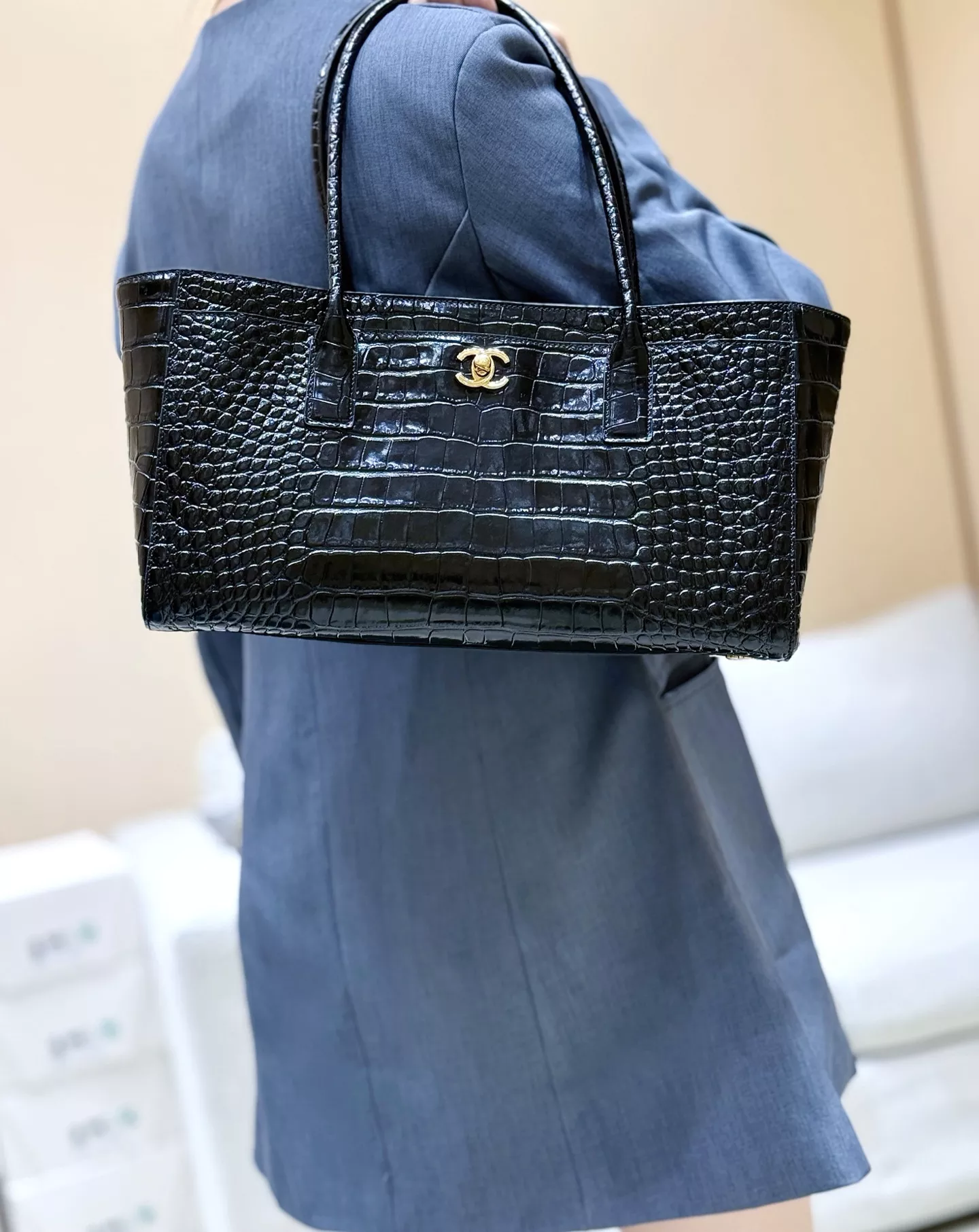샤넬 크로커 엠보 통근 스타일 백 상세 이미지 25