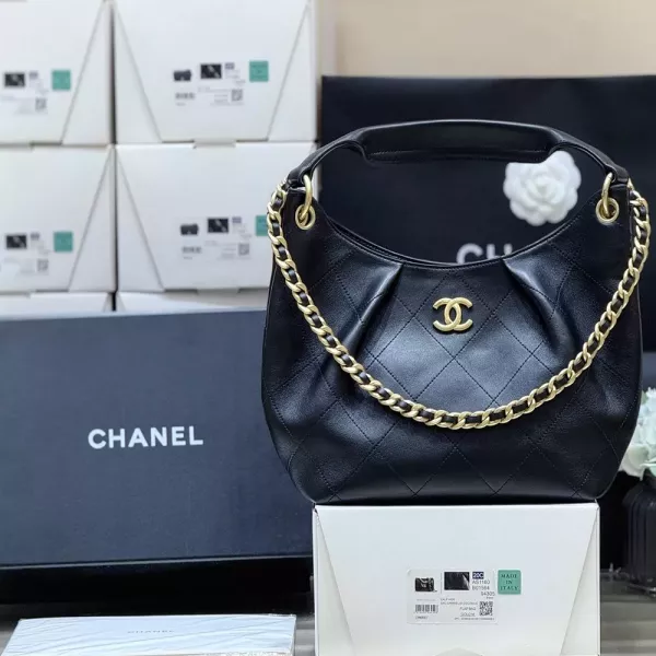 샤넬 클래식 퀼팅 체인 호보 백