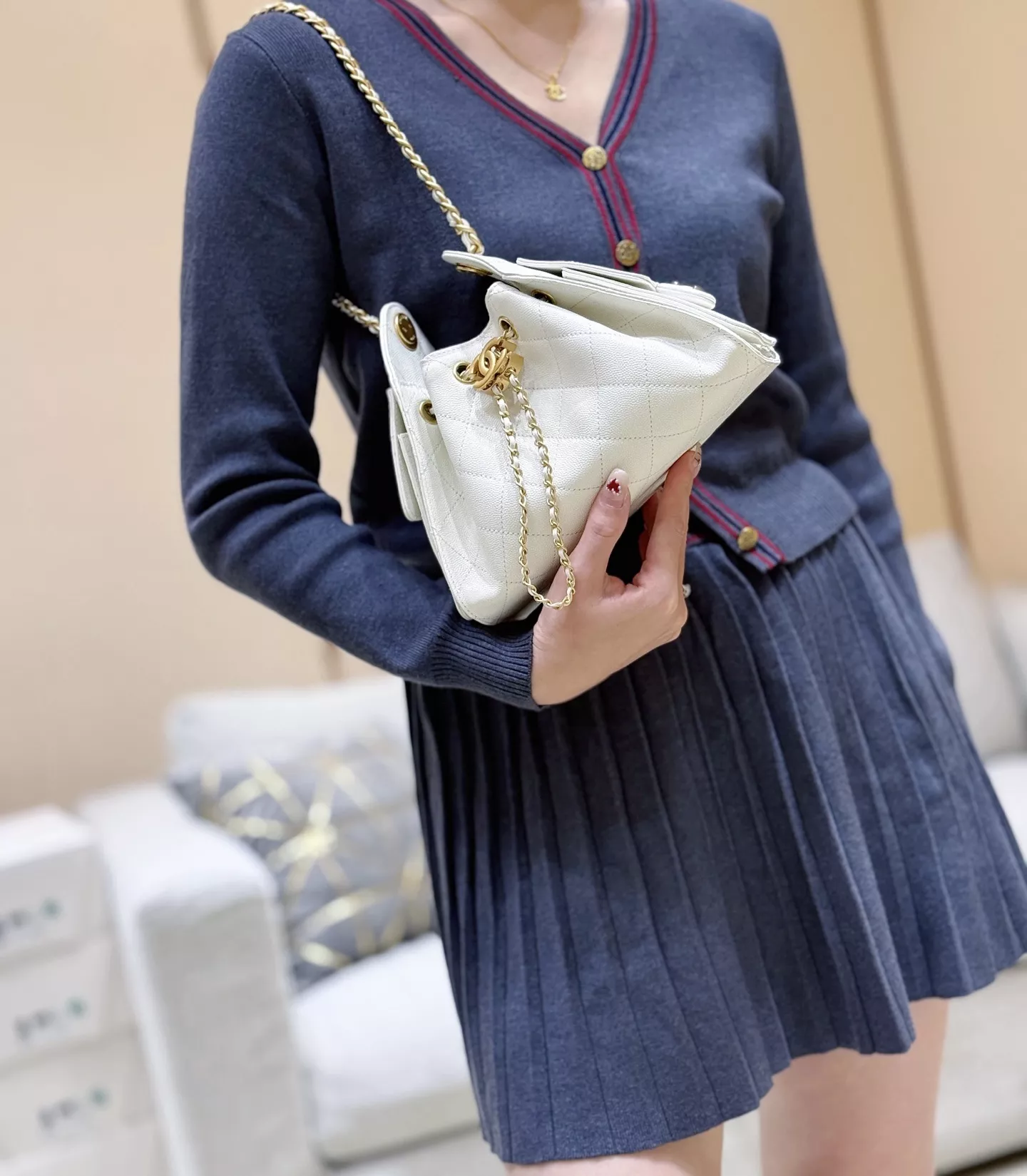 샤넬 퀼팅 체인 포인트 미니 가방 상세 이미지 20