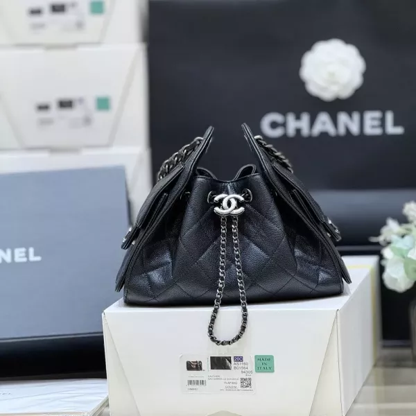 샤넬 퀼팅 체인 플랩 포인트 백
