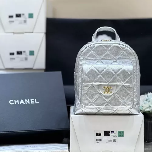 샤넬 실버 퀼팅 체인 백팩