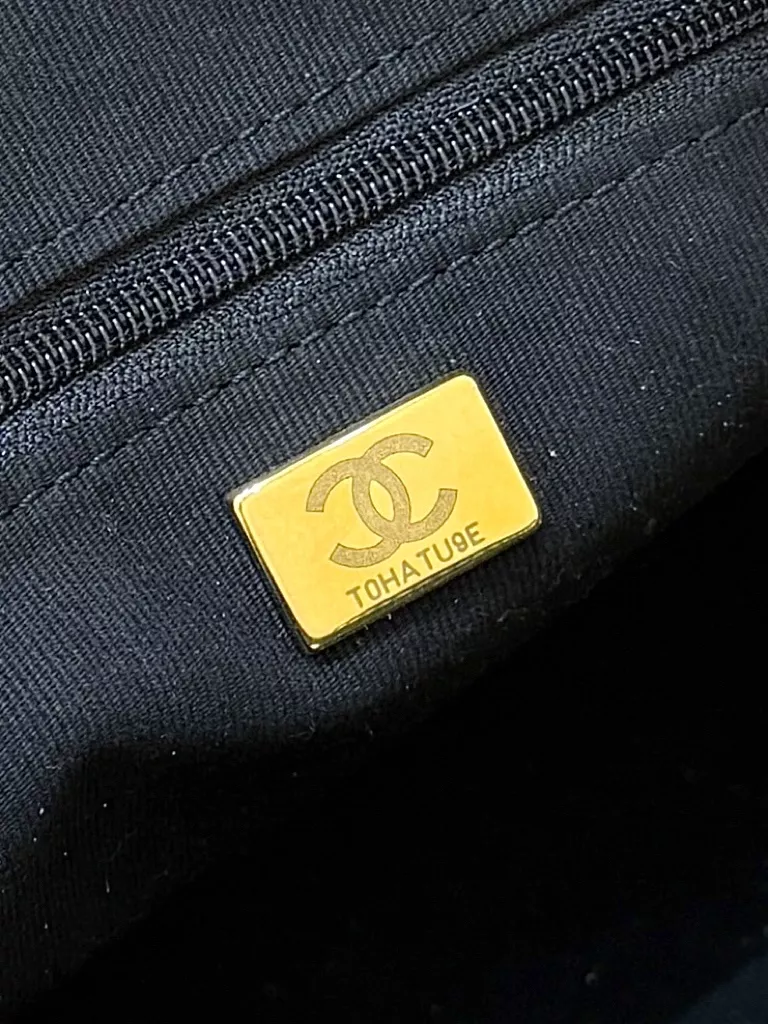 샤넬 퀼팅 볼링 실루엣 체인 백 상세 이미지 11
