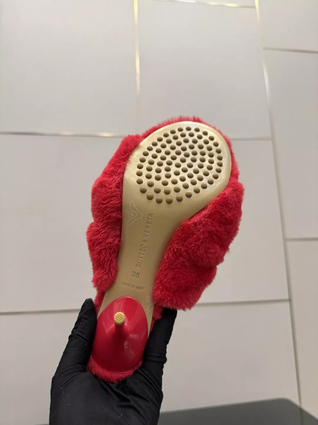 보테가베네타 인트레치아토 포인트 슬라이드 상세 이미지 10