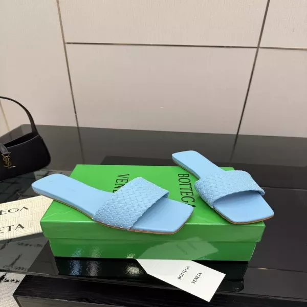 보테가베네타 인트레치아토 스트랩 하이힐 샌들