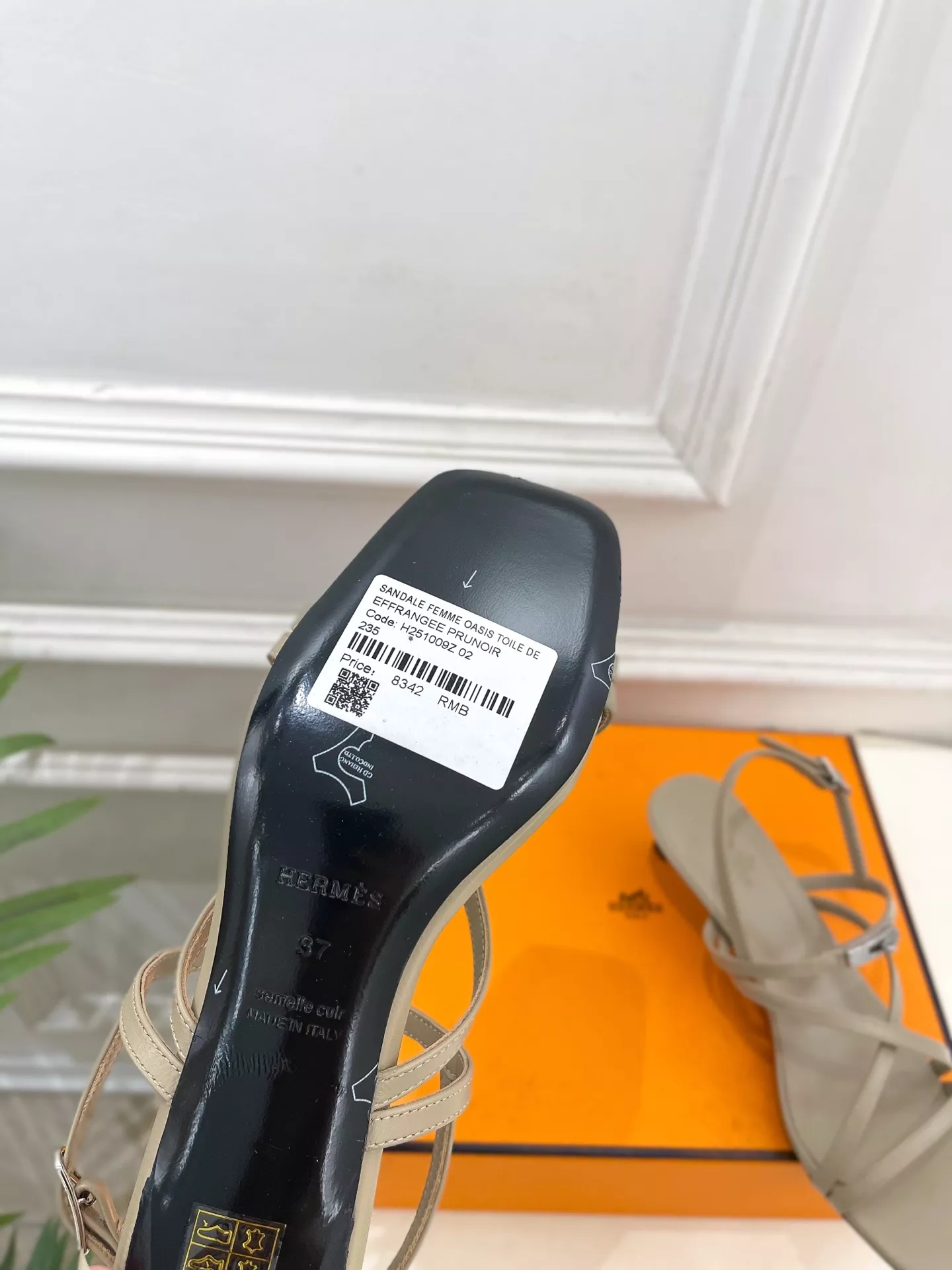 에르메스 켈리 버클 스트랩 캣힐 샌들 상세 이미지 9