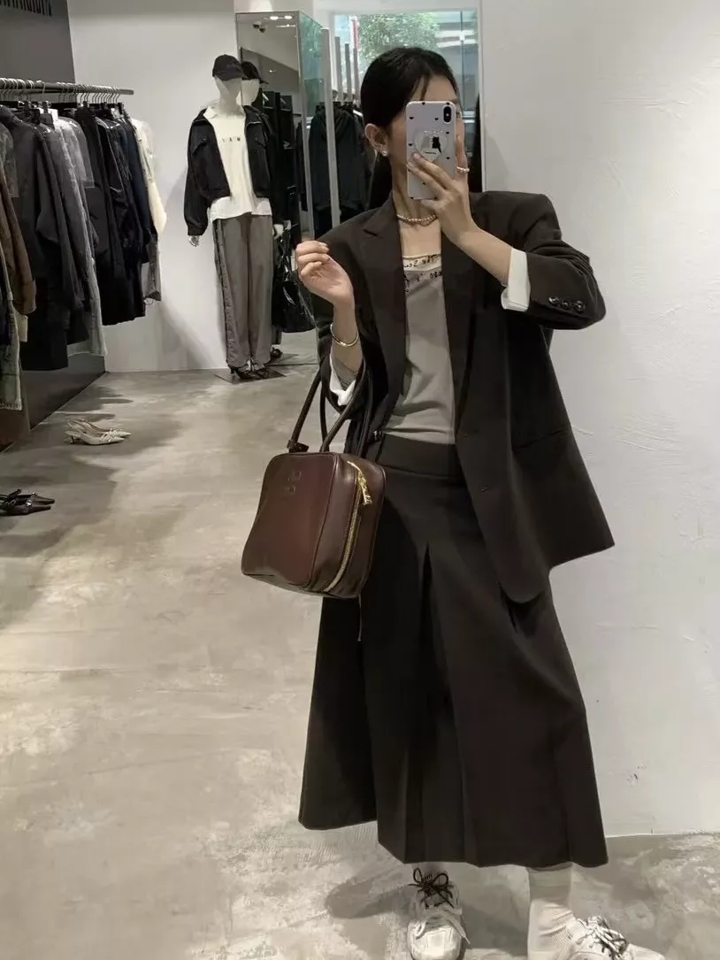 미우미우 보 브리프케이스 스타일 백 상세 이미지 36