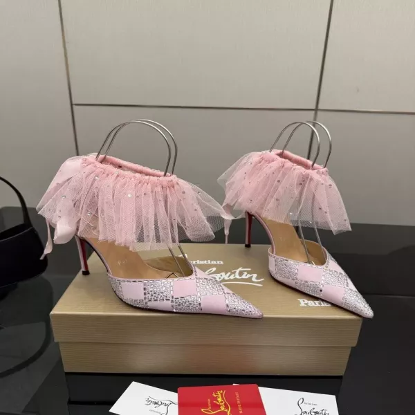 크리스찬루부탱 로즈 장식 레드솔 하이힐 슈즈