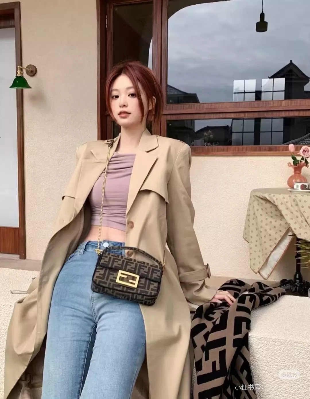 펜디 바게트 실루엣 체인 숄더백 상세 이미지 10