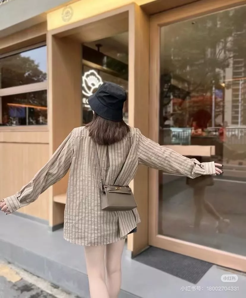 에르메스 켈리 스타일 스위프트 가죽 백 상세 이미지 12