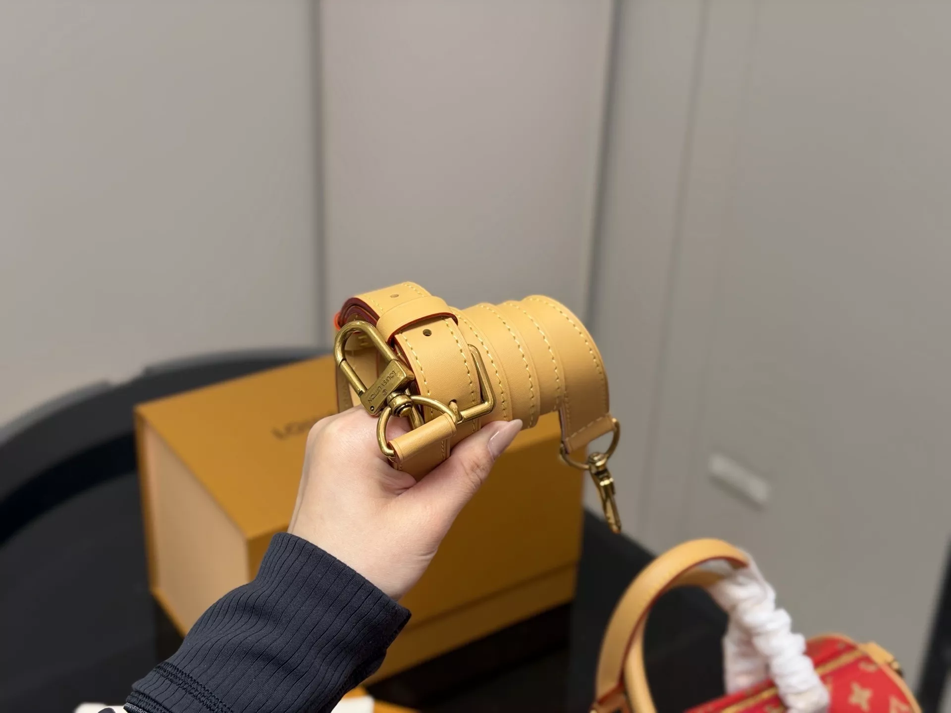 루이비통 스피디 25 모노그램 핸드백 상세 이미지 6
