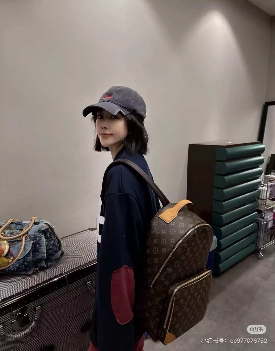 루이비통 디스커버리 더블 포켓 백팩 상세 이미지 20