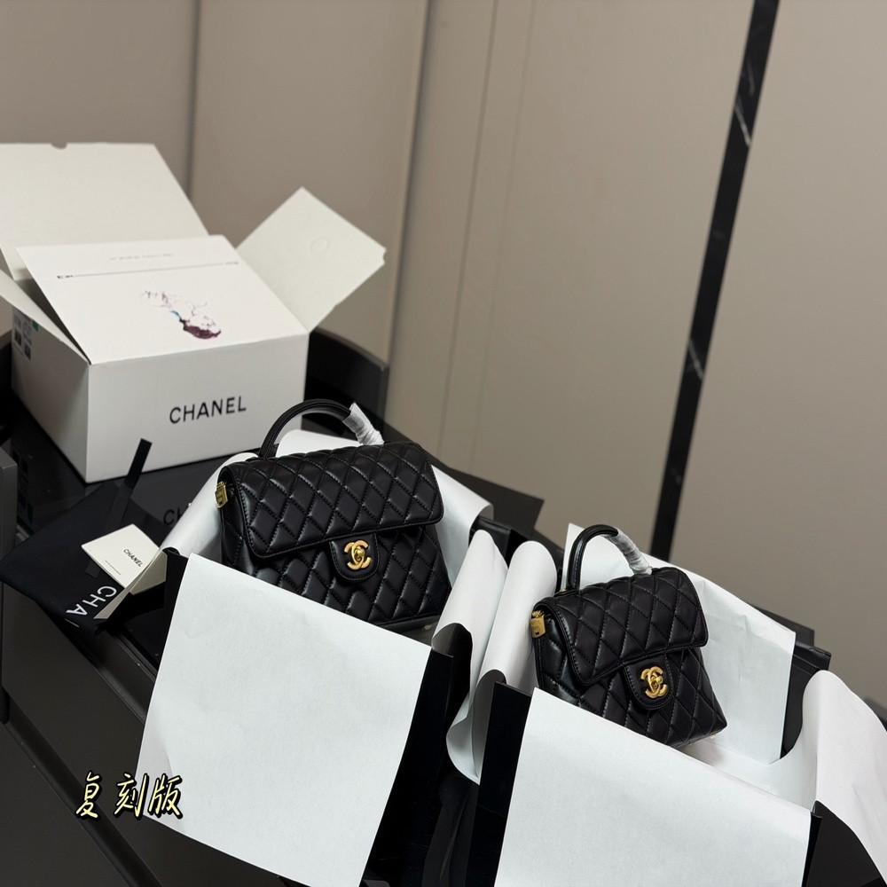 샤넬 퀼팅 플랩 켈리백