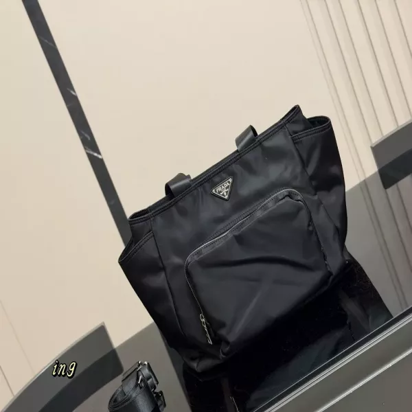 프라다 클래식 쇼핑 토트 백