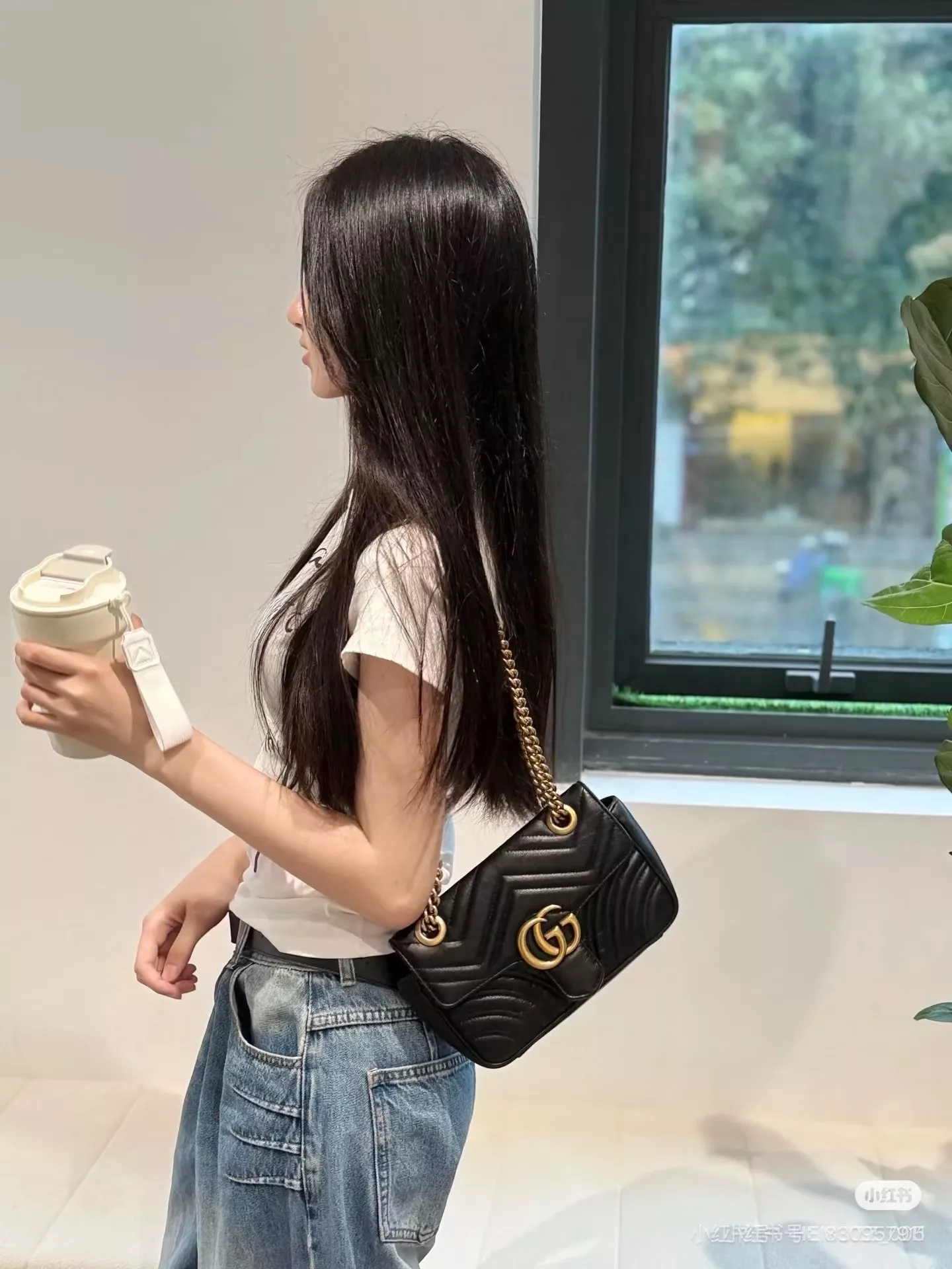 구찌 마몬트 체인 퀼팅 백 상세 이미지 24