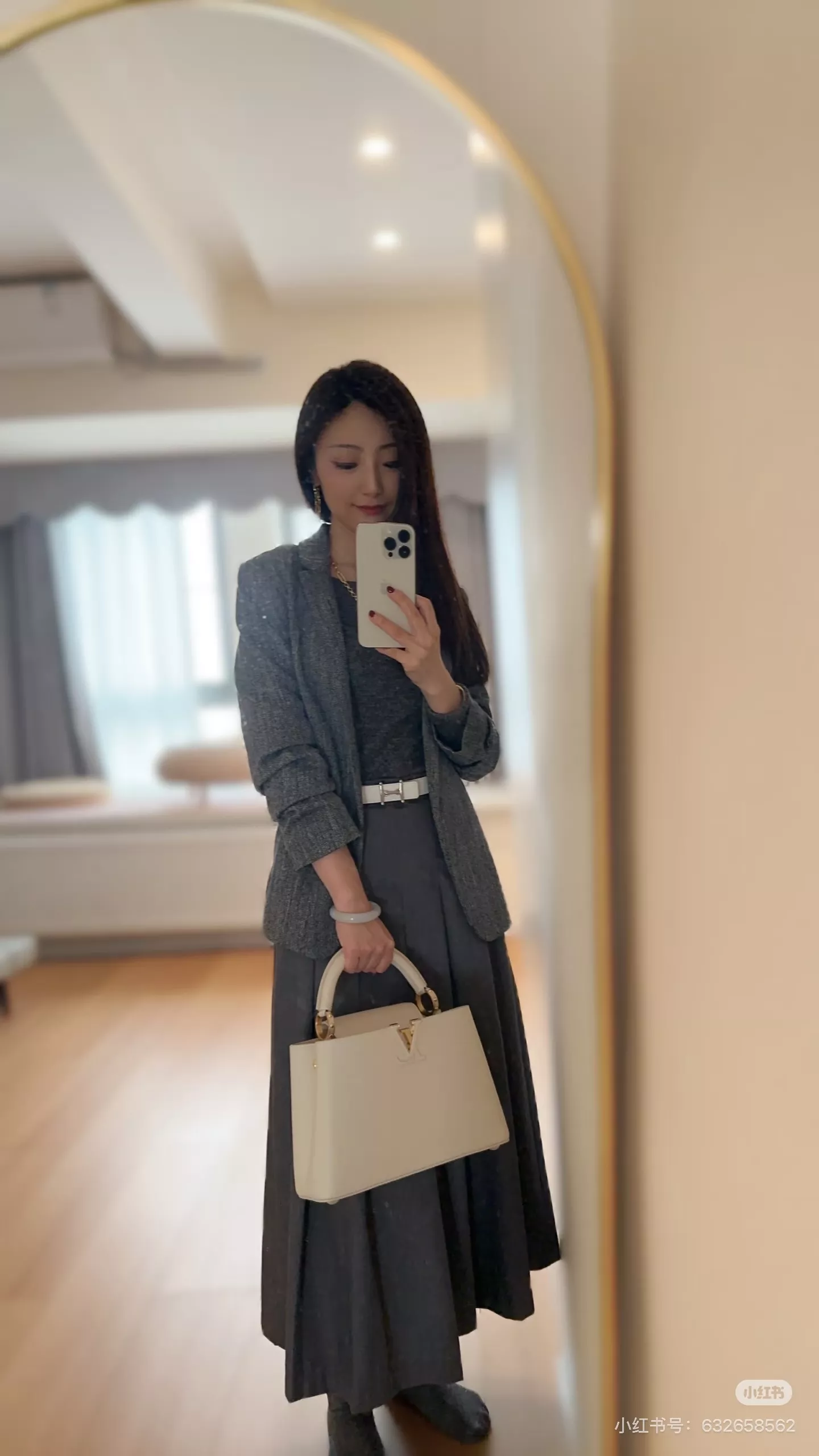 루이비통 카퓌신 탑핸들 백 상세 이미지 24