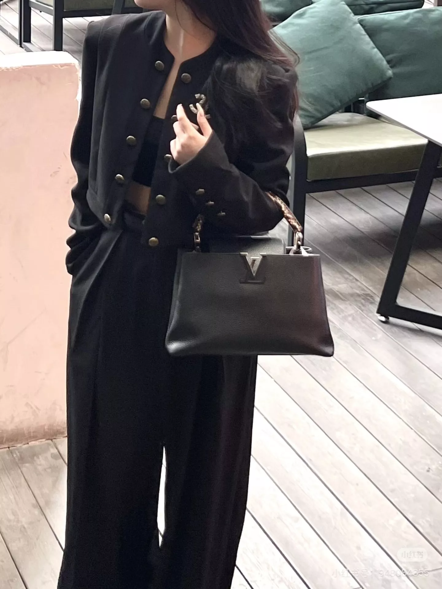 루이비통 카퓌신 탑핸들 백 상세 이미지 23