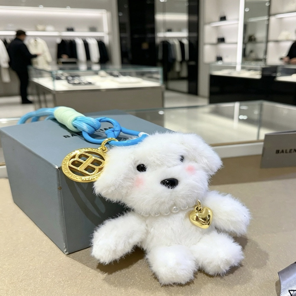 발렌시아가 퍼 인형 장식 키링