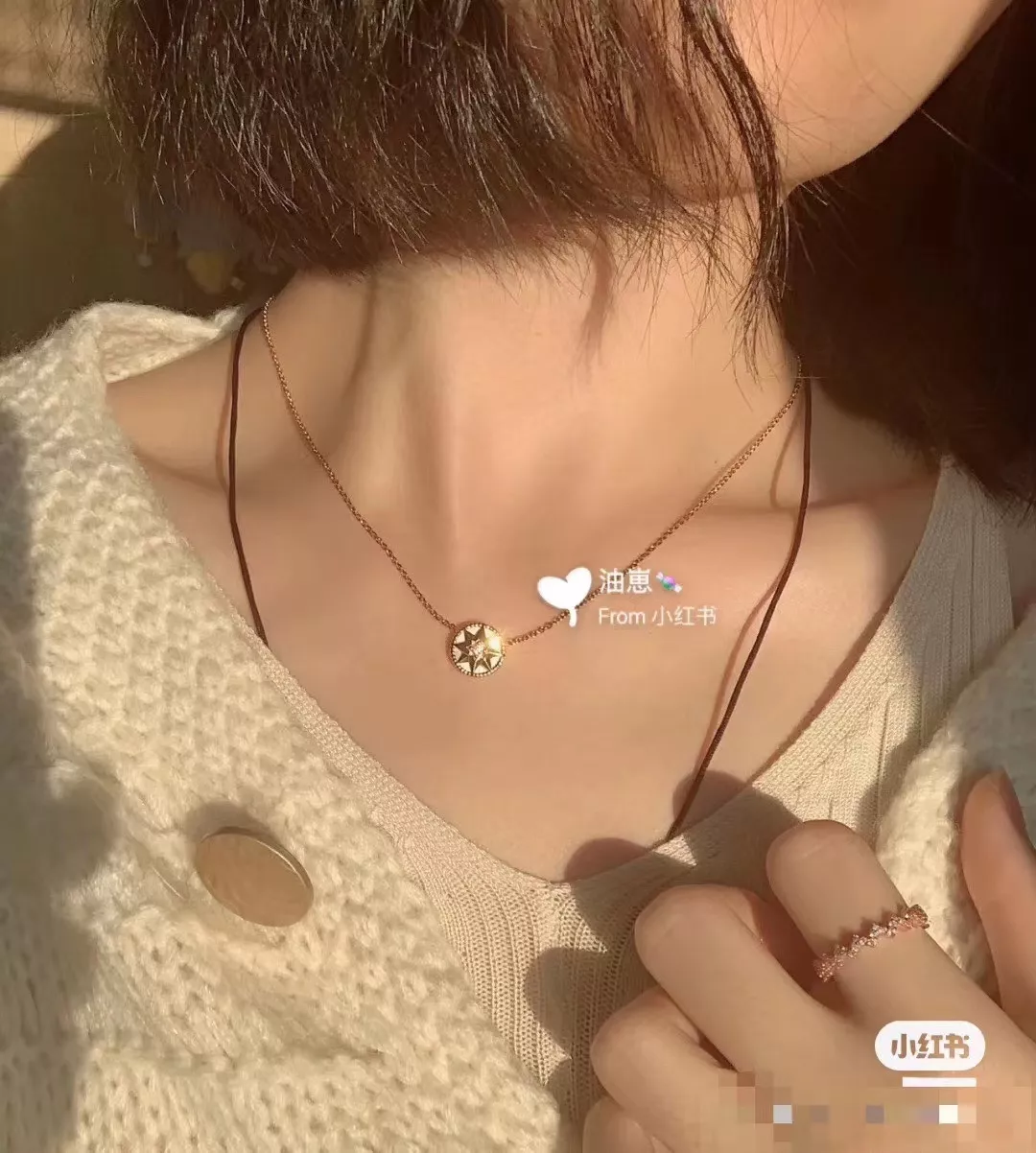디올 팔각 로즈 나침반 펜던트 주얼리 상세 이미지 2