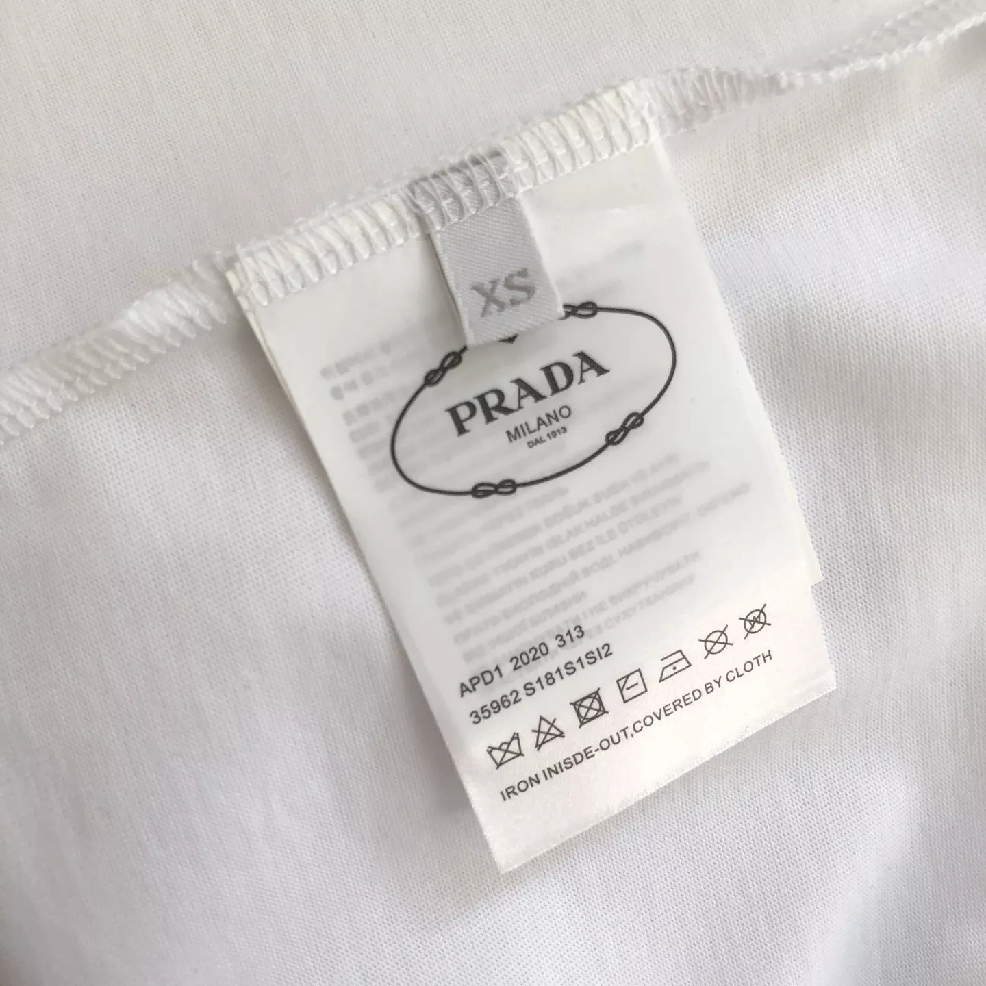 프라다 입체 로고 자수 코튼 반팔 탑 상세 이미지 7