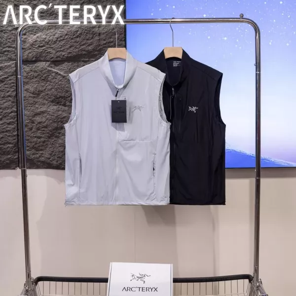 아크테릭스 기능성 아웃도어 집업 베스트