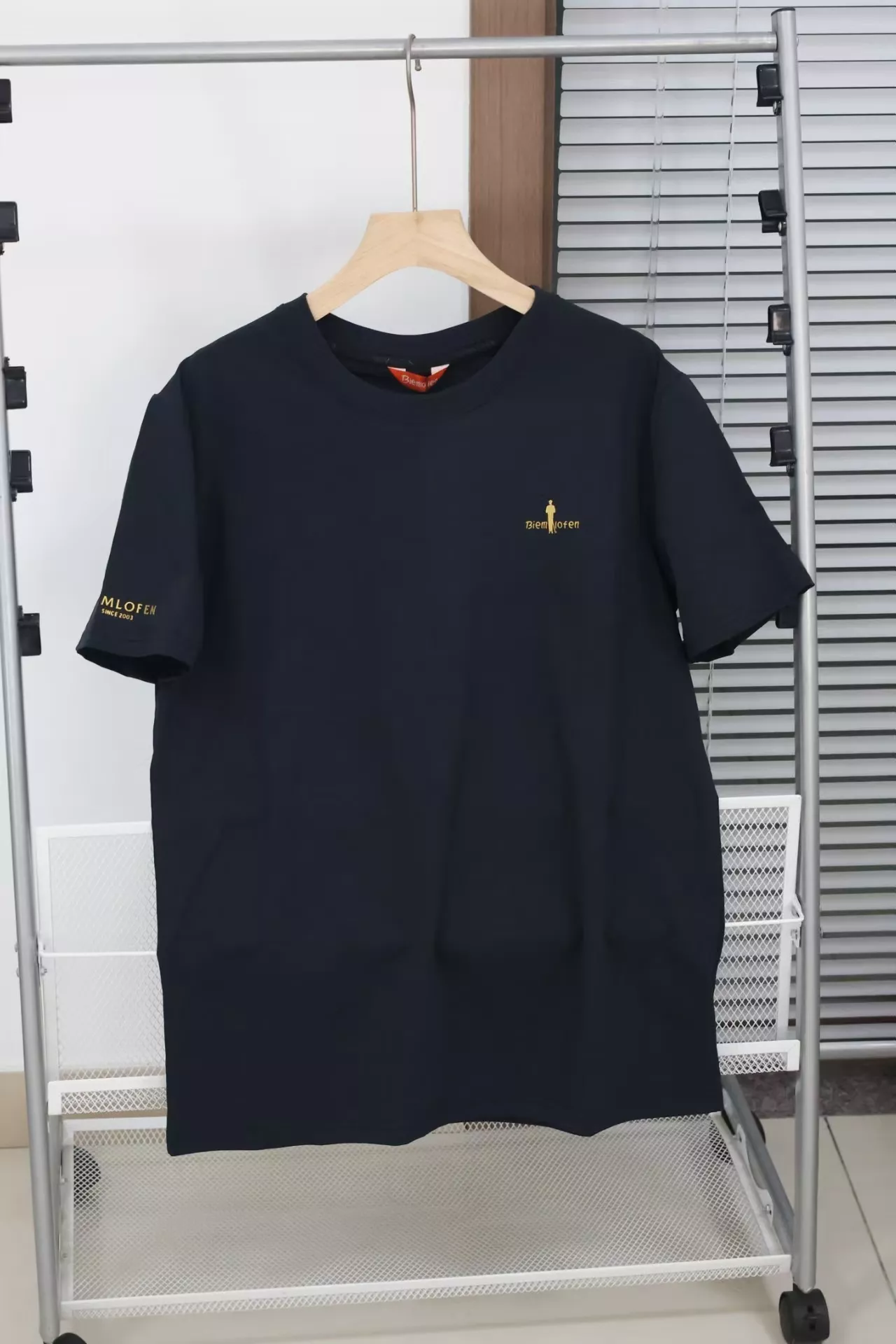 비음륵분 초경량 기능성 라운드넥 반팔 상의 상세 이미지 4