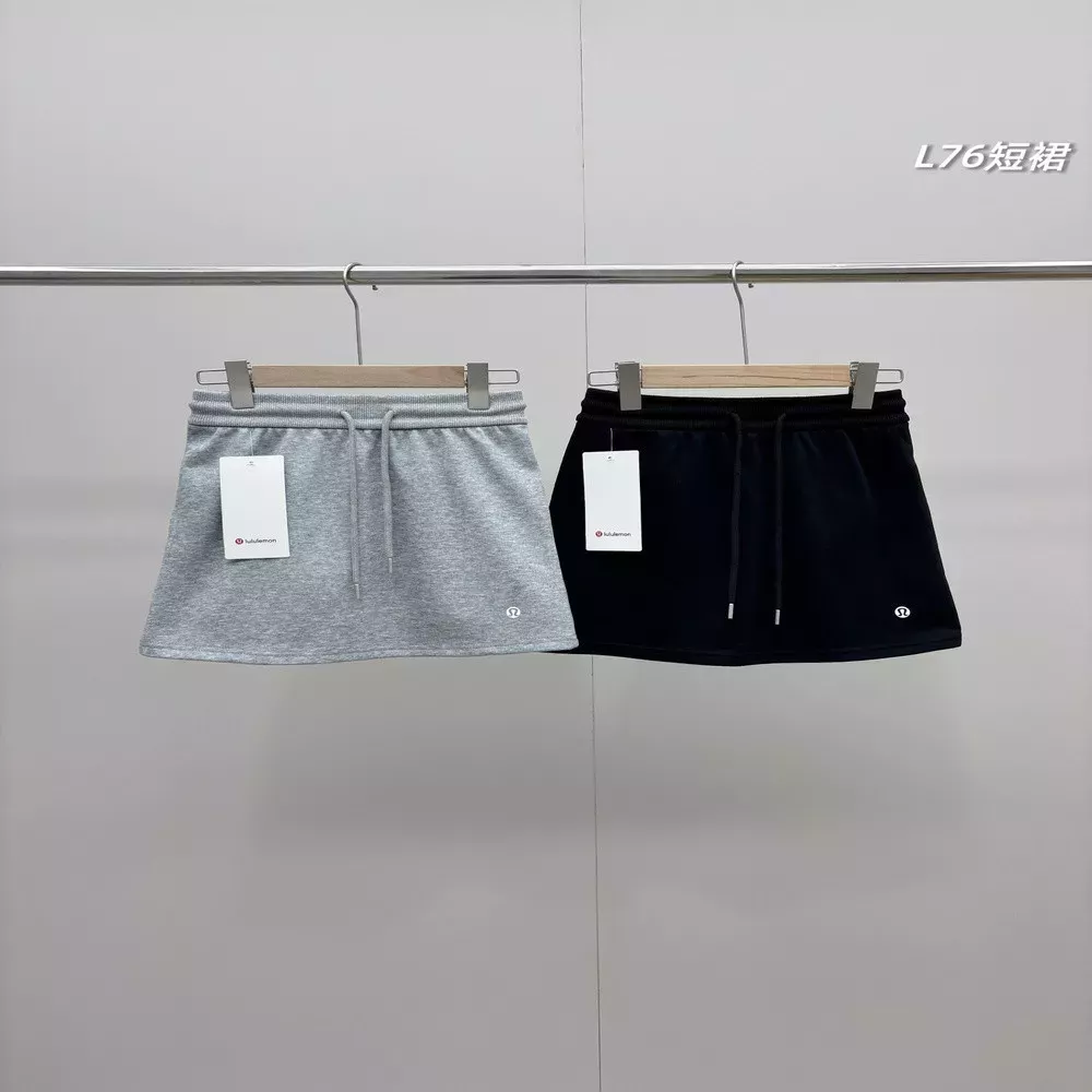 룰루레몬 여성 비즈니스 무드 밴딩 숏스커트