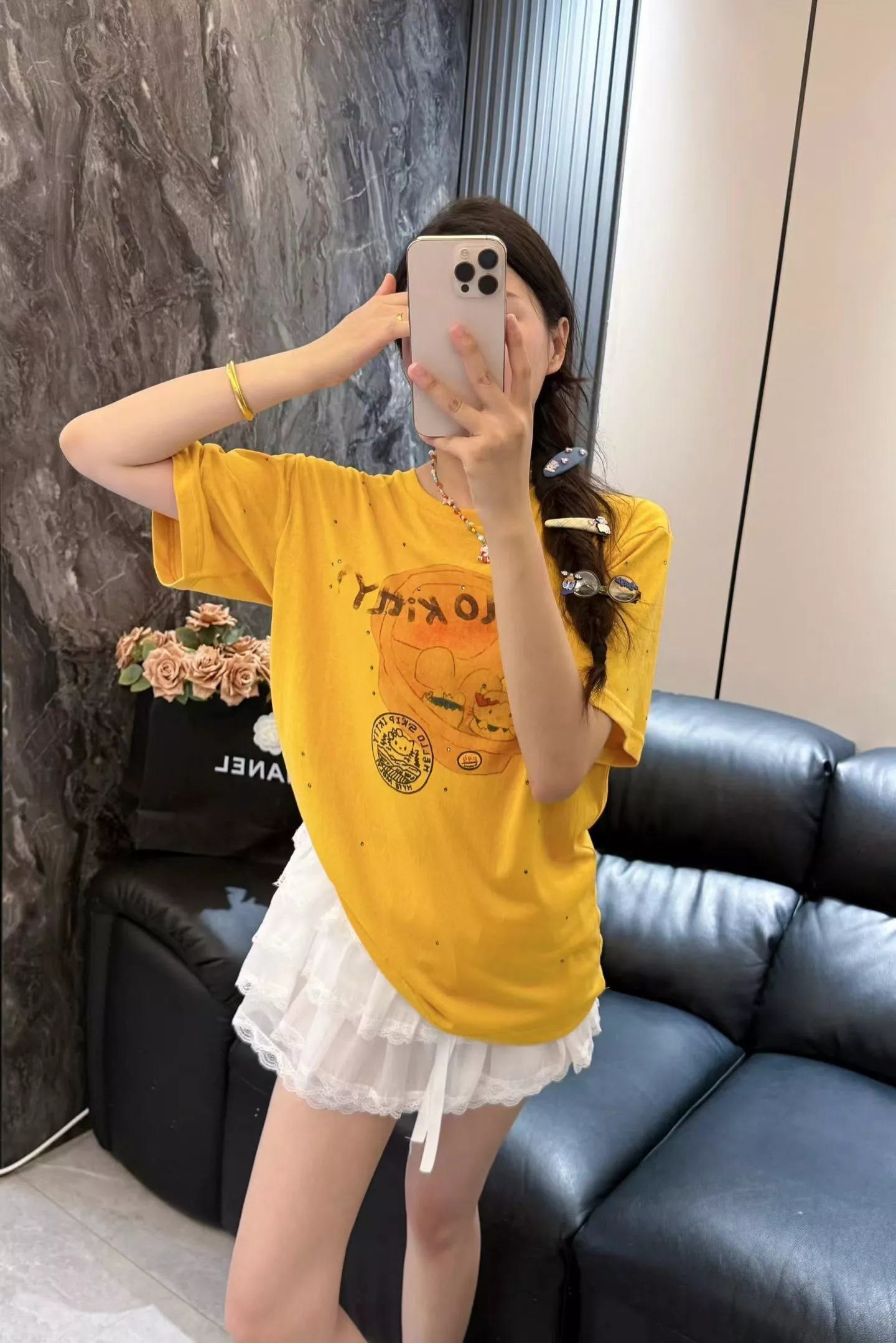 노브랜드 빈티지 키티 프린팅 반팔 탑 상세 이미지 14