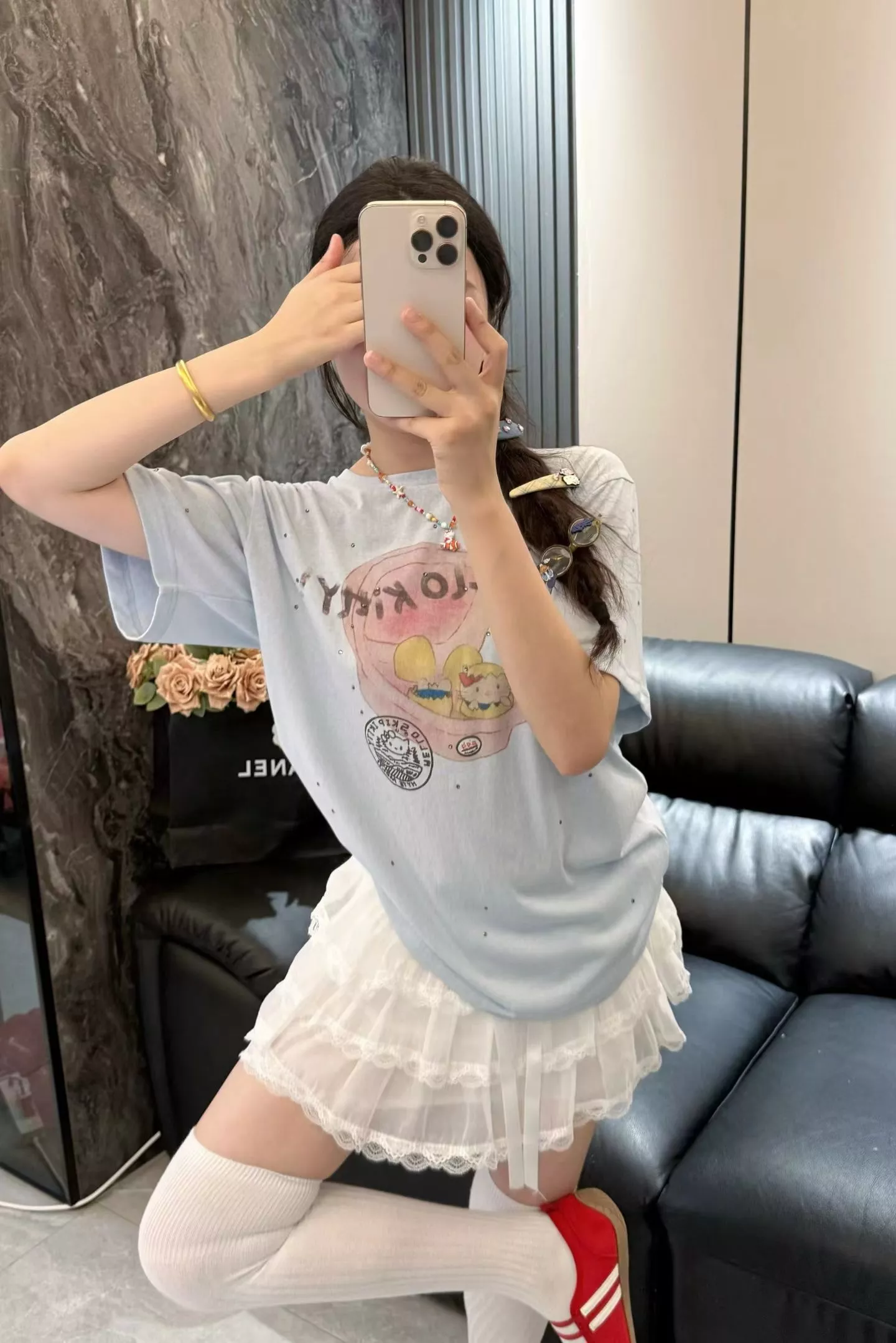 노브랜드 빈티지 키티 프린팅 반팔 탑 상세 이미지 31