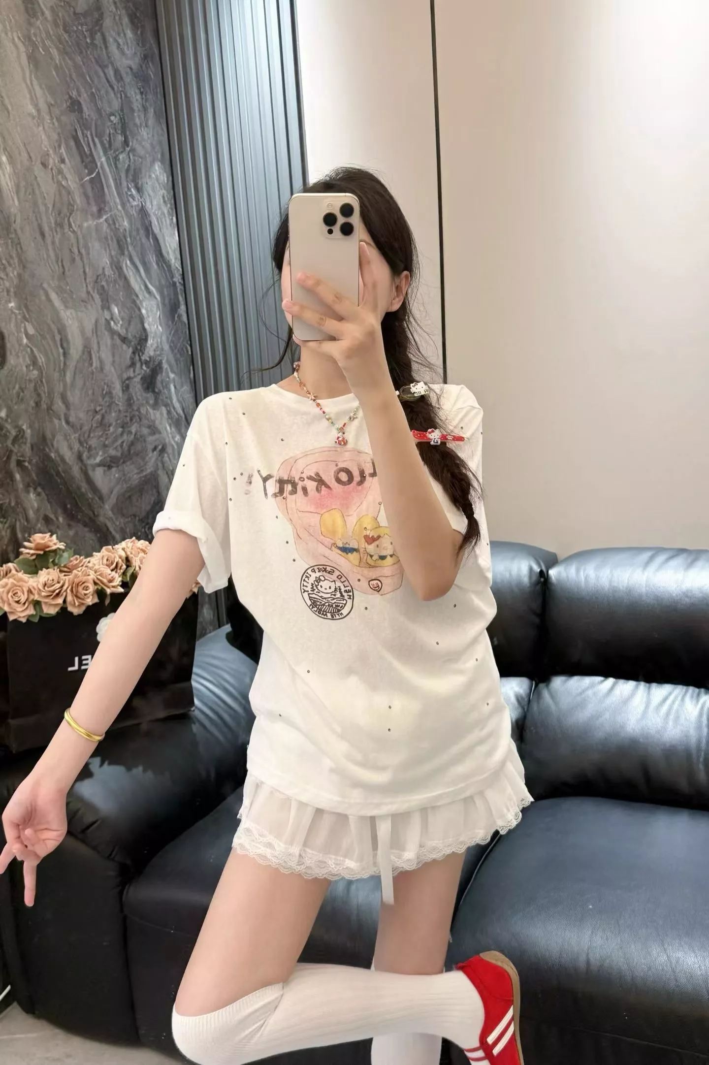 노브랜드 빈티지 키티 프린팅 반팔 탑 상세 이미지 19