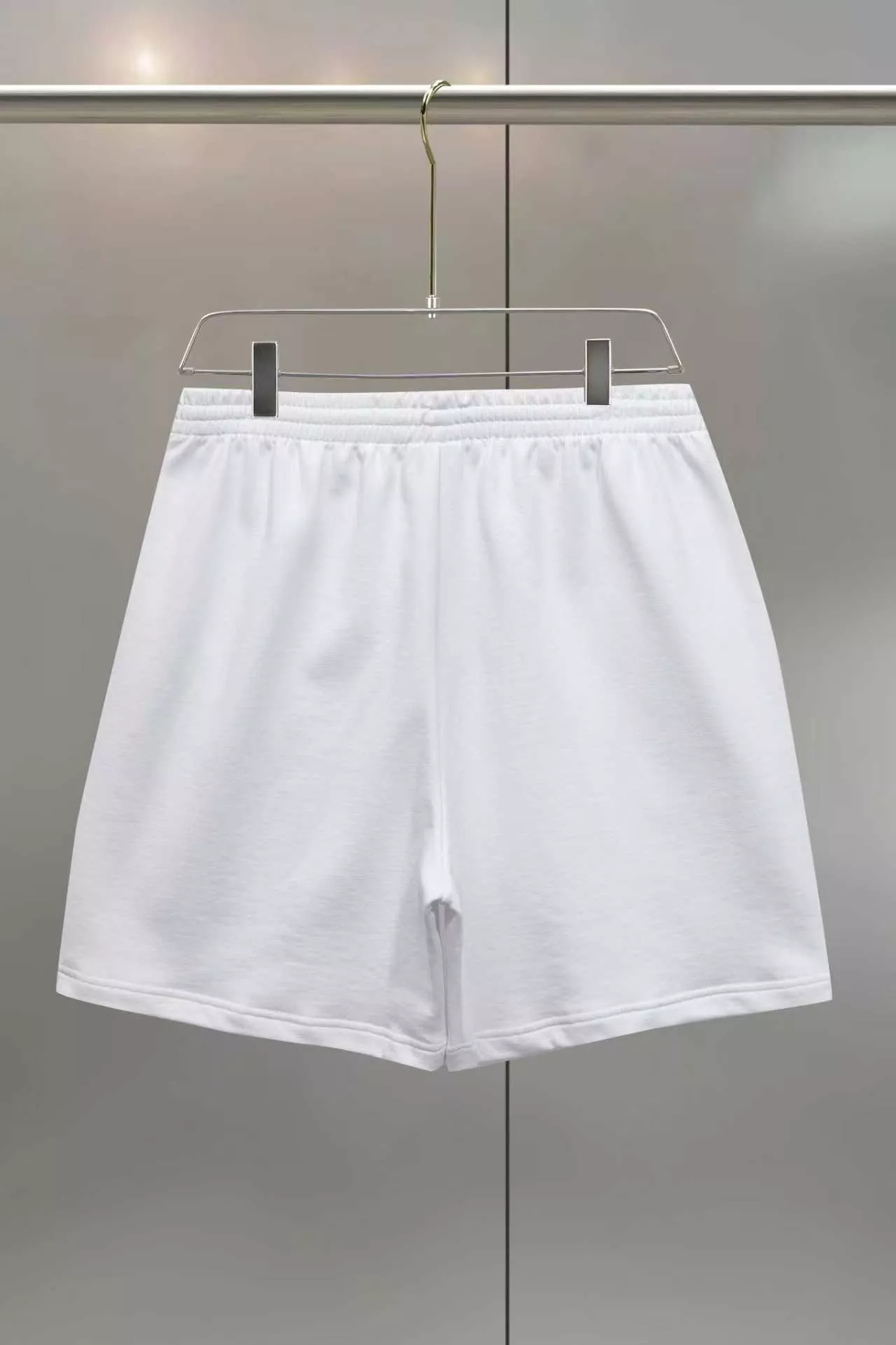 발렌시아가 로고 포인트 밴딩 쇼츠 상세 이미지 2
