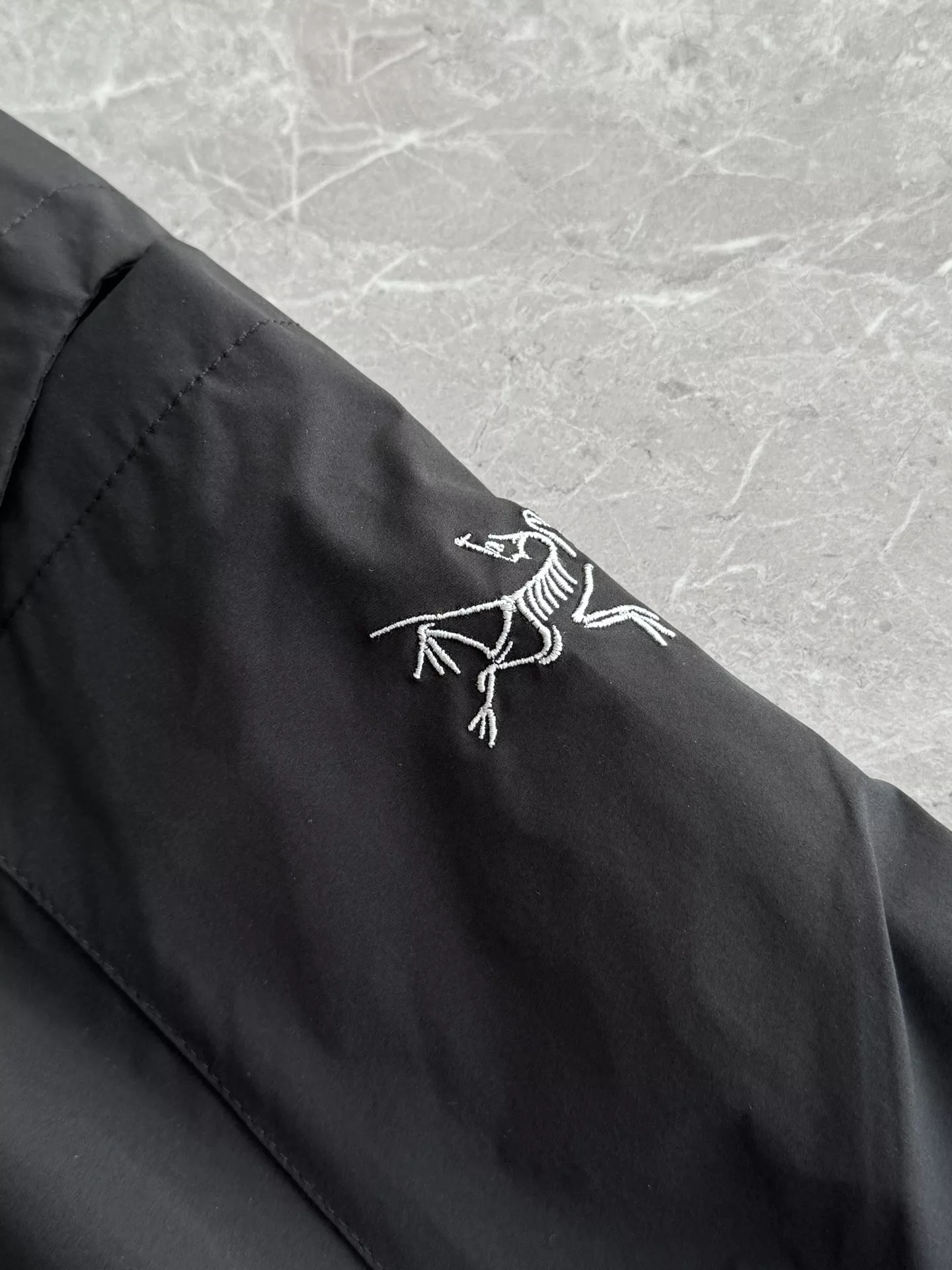 아크테릭스 도파민 컬러 아웃도어 밴딩 팬츠 상세 이미지 8