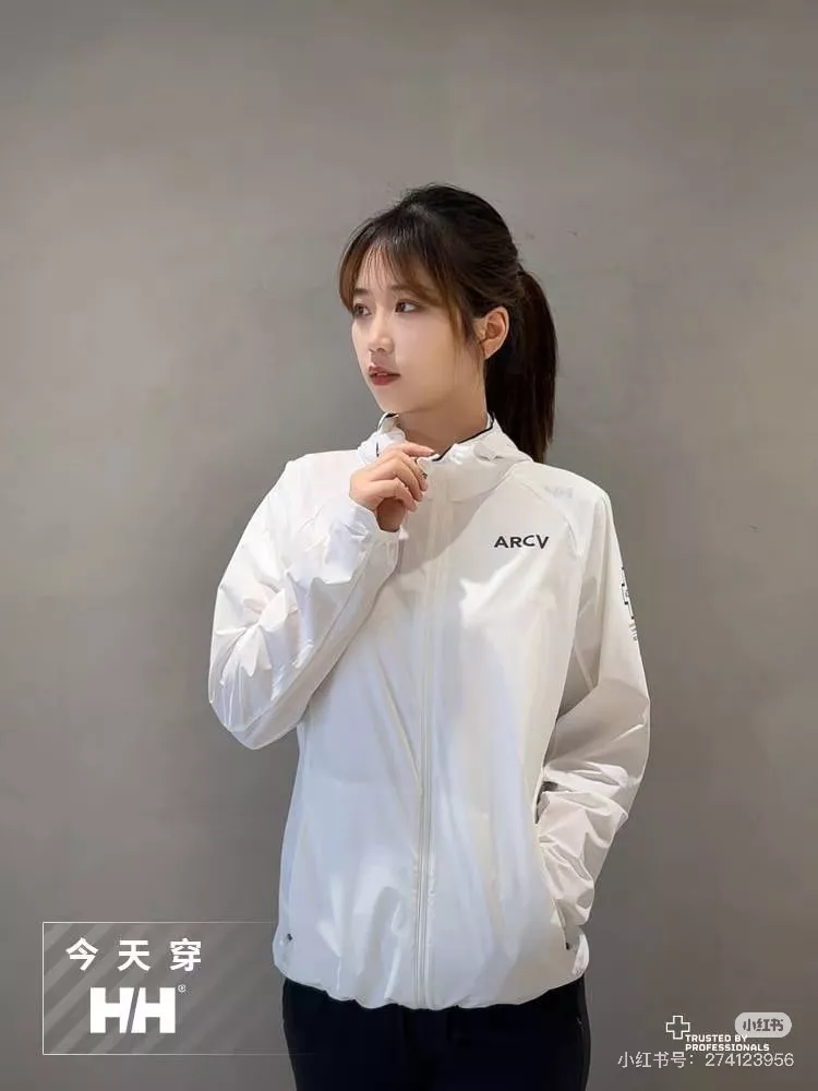 헬리한센 초경량 쿨링 후드 바람막이 상세 이미지 25