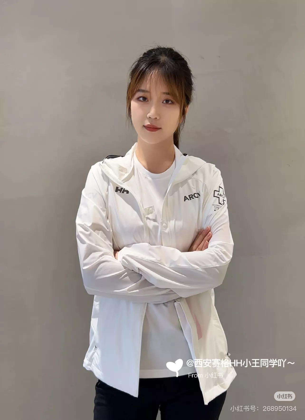 헬리한센 초경량 쿨링 후드 바람막이 상세 이미지 19
