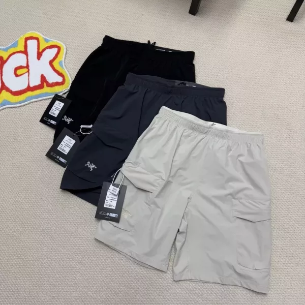 아크테릭스 경량 아이스실크 기능성 반바지