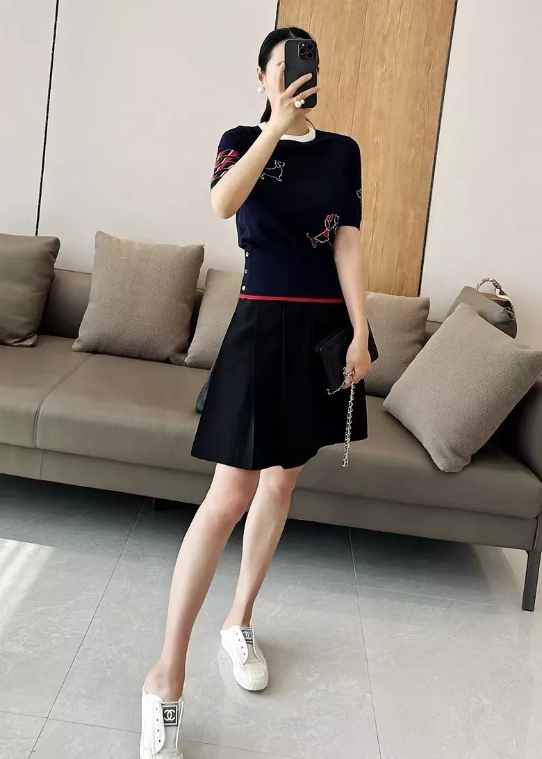 톰브라운 강아지 자카드 아이스실크 라운드넥 탑 상세 이미지 33