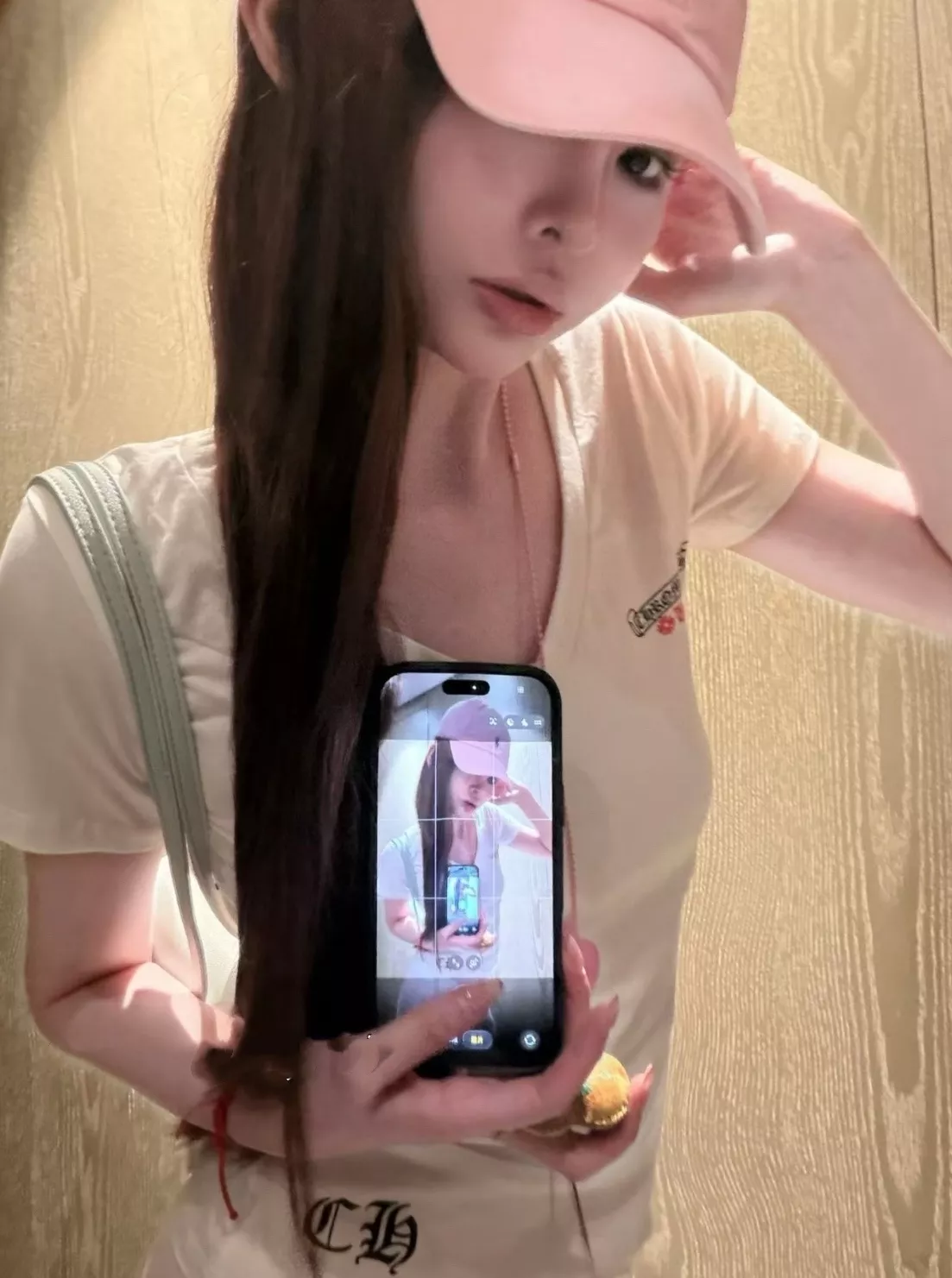 크롬하츠 빈티지 무드 브이넥 프린트 탑 상세 이미지 28