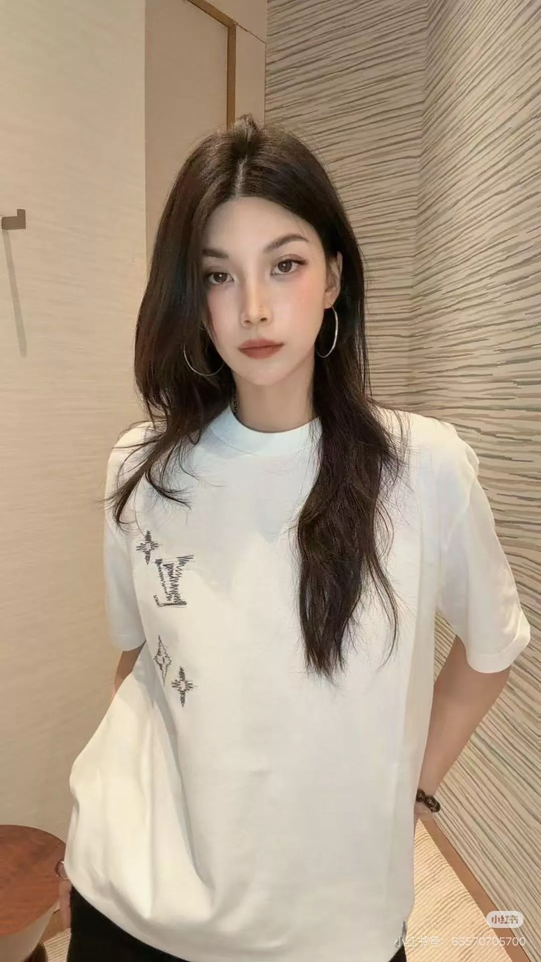루이비통 모노그램 사시코 자수 코튼 반팔 탑 상세 이미지 19