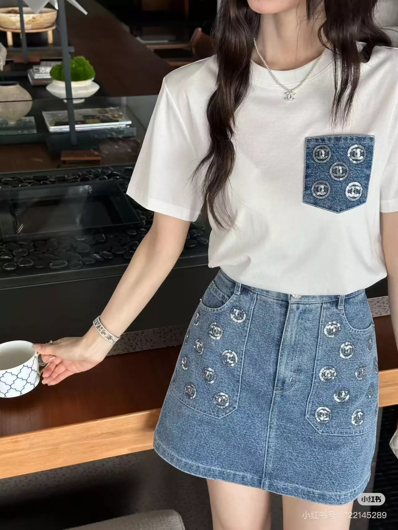 루이비통 모노그램 포켓 체인 장식 코튼 탑 상세 이미지 14