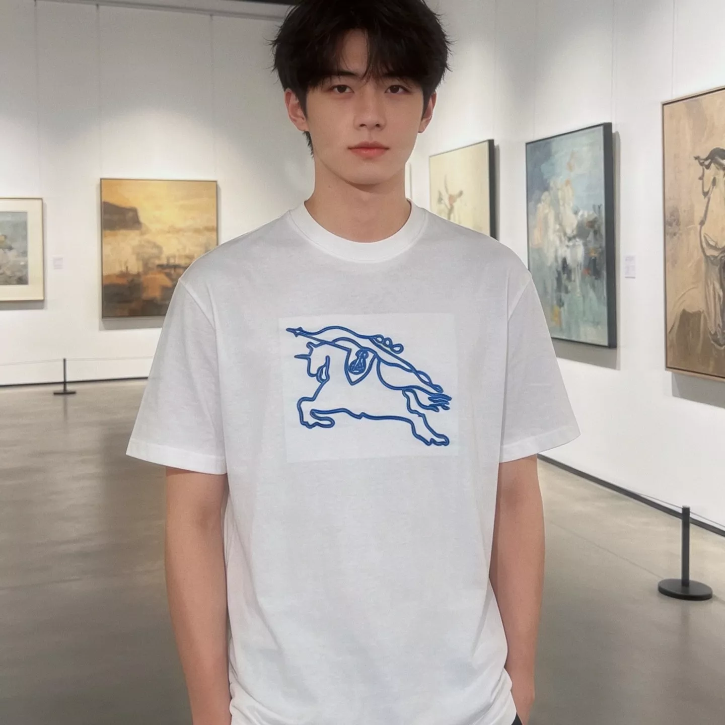 버버리 전마 자수 라운드 코튼 반팔 상의 상세 이미지 19