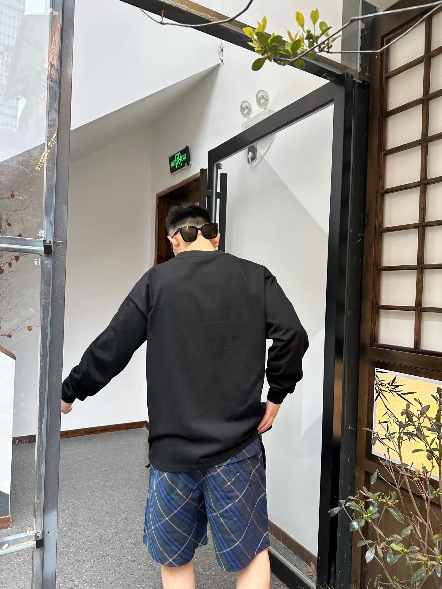 버버리 체크 패턴 밴딩 쇼츠 상세 이미지 16