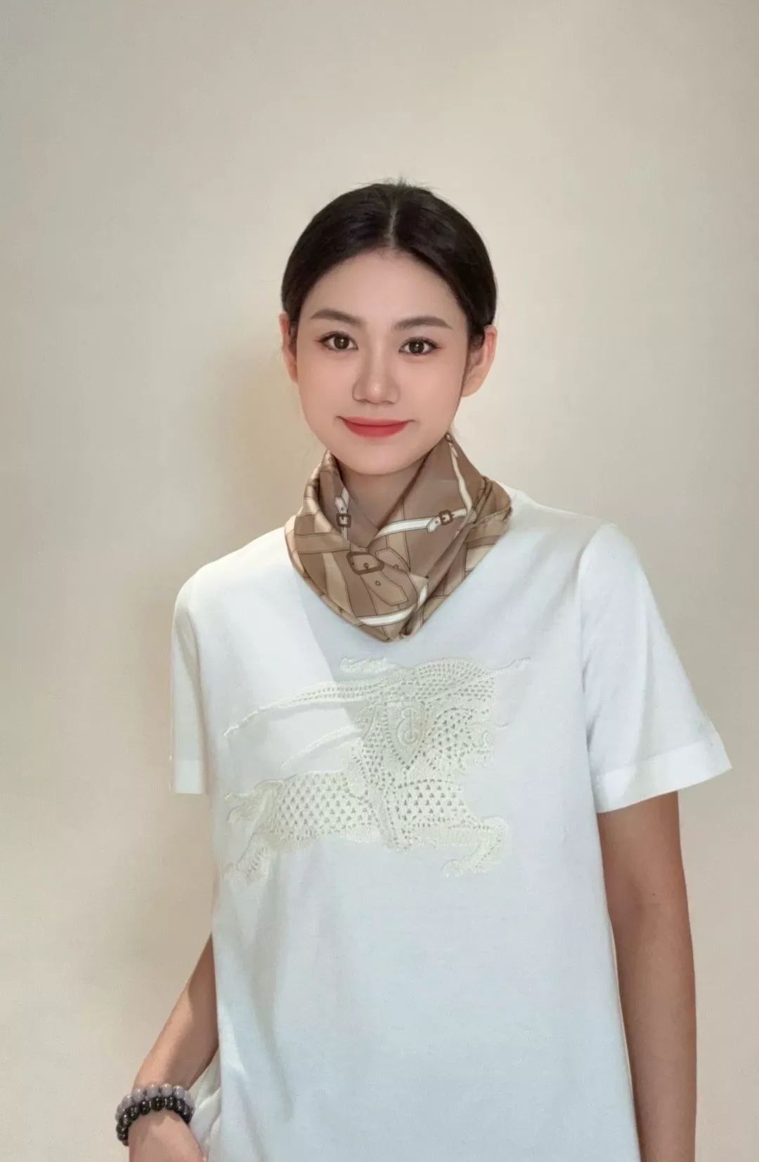 버버리 전사 자수 포인트 코튼 하프슬리브 탑 상세 이미지 16