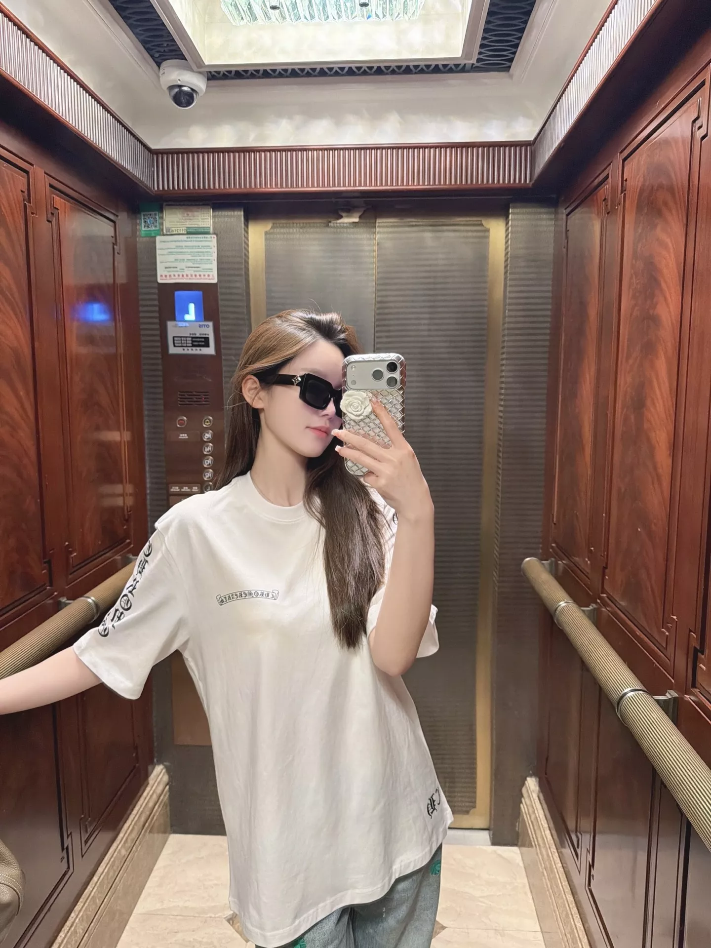 크롬하츠 텅 프린팅 반팔 상의 상세 이미지 12