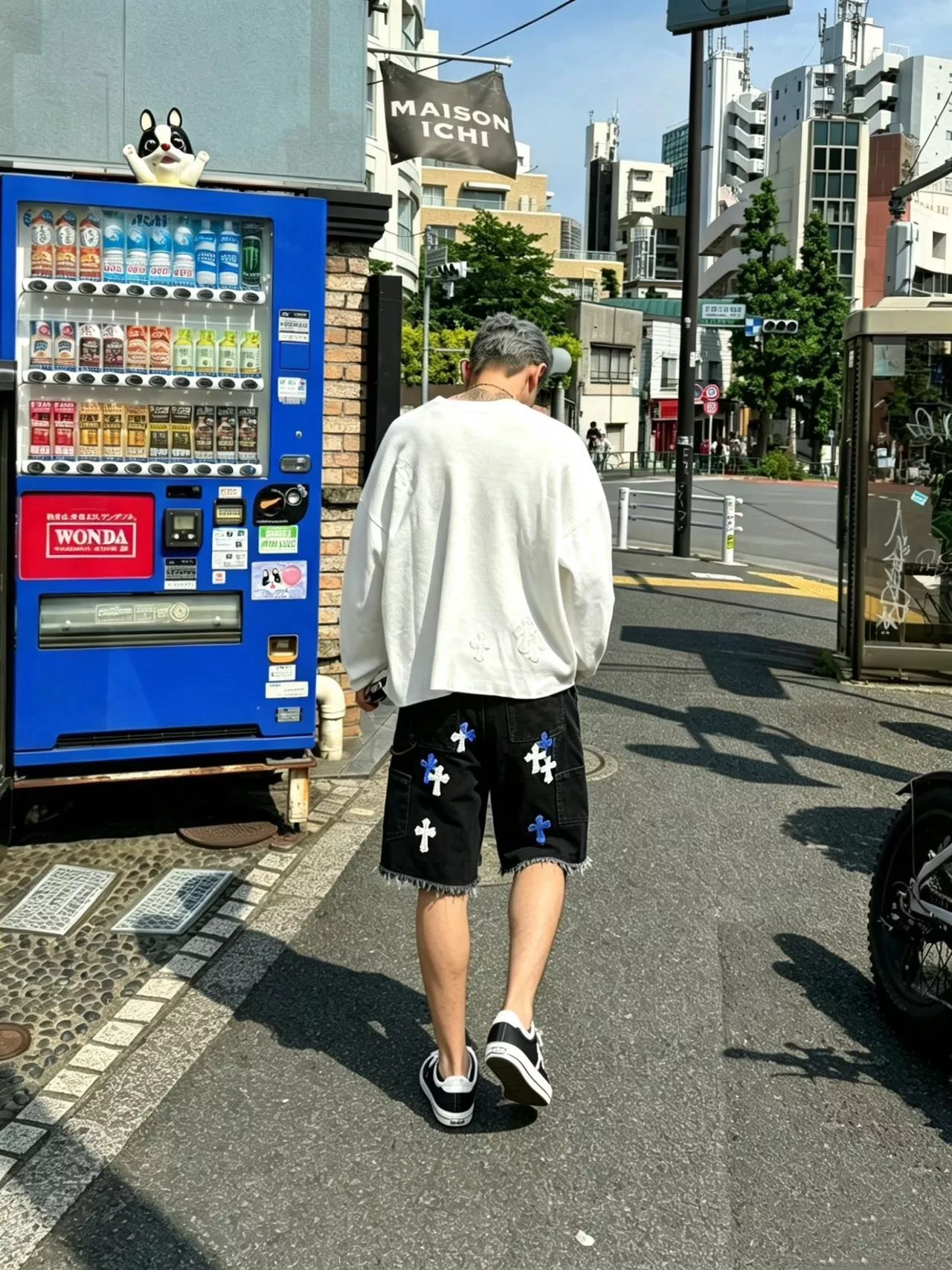 크롬하츠 십자가 패치 워싱 데님 쇼츠 상세 이미지 13